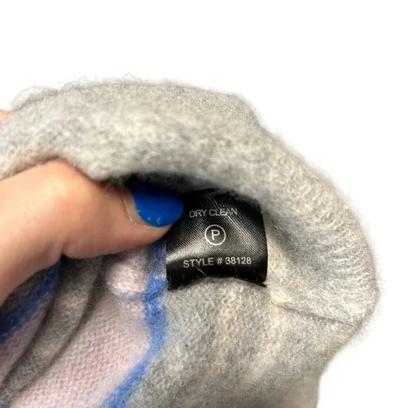 360‎ Cashmere Rosa Sweater Long Sleeve V-Neckline Striped Gray Blue Size XS - Picture 9 of 9